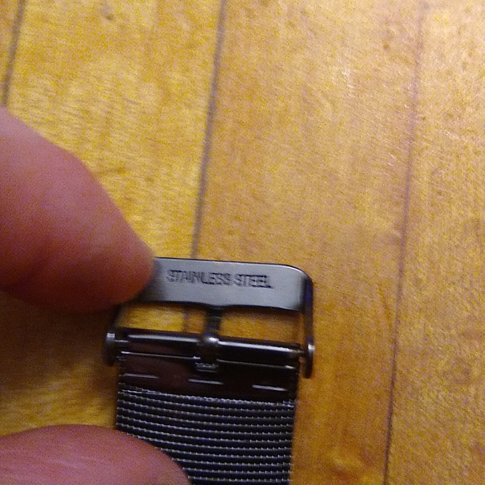 Stylish Man Watch - Picture 9 of 10